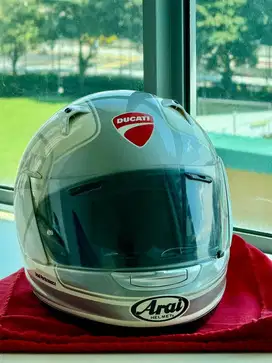 Arai Full Face Ducati Quantum ST