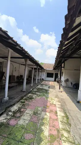 Dijual Tanah Dan Bangunan Hitung Tanah  Di Cimahi