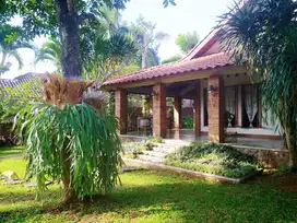 RUMAH CLASIC SUPER NYAMAN DI BANYUMANIK