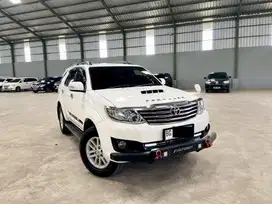 Toyota Fortuner 2.5 G TRD VNT Turbo 2013  / 2014 MT Manual