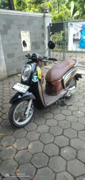 Honda Scoopy 2014 Surat Lengkap,Pajak Hidup,Kinyis²,Siap Pake