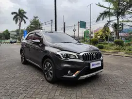 TDP Rendah Suzuki SX4 1.5 S-Cross Bensin-AT 2022 Abu-Abu CFATF