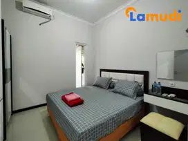 Disewakan Rumah 1,5 Lantai SUKOLILO DIAN REGENCY Full Furnished