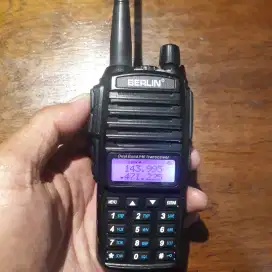 Ht berlin dual band dual frequency