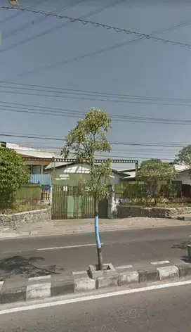 Gudang Jl Veteran Gresik Disewakan