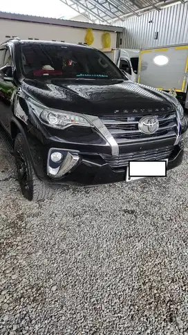 TOYOTA FORTUNER TAHUN 2018 TYPE G (Manual) LOW KM