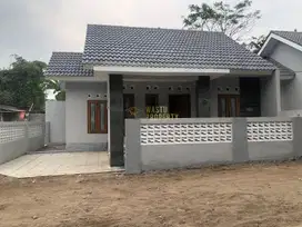 RUMAH MURAH, DEKAT RS PURI HUSADA DI NGAGLIK, SLEMAN