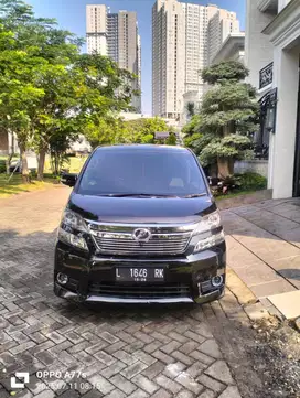 TOYOTA VELLFIRE 2.4 V AT