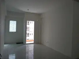 Sewa apartemen puncak dharmahusada unit bagus siap pakai real foto