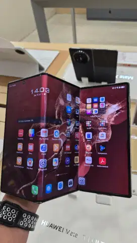 Huawei Mate XT Ultimate Design