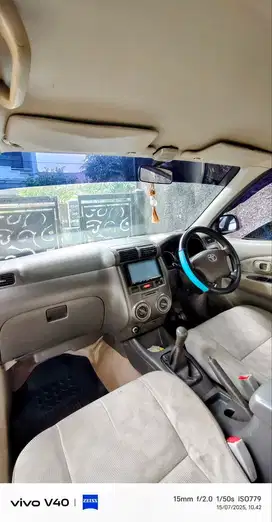 Toyota Avanza 2010 Bensin
