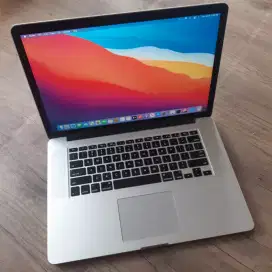 Macbook pro retina 2015 layar 15 inch ram 16gb ssd 128gb core i7