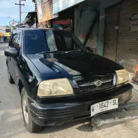 Suzuki Escudo 2004 Bensin