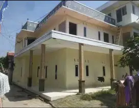 Dijual Murah Rumah 3 Lantai di Dekat Pasar Simpang Purwakarta Kota