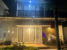 Rumah siap huni 2 lantai di Grand Wisata Bekasi