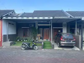 Rumah Cantik Dalam Perumahan di Ringroad Kasihan Bantul RSH 005