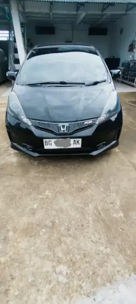 Honda Jazz RS Automatik Paddle Shift 2013 Hitam Mutiara