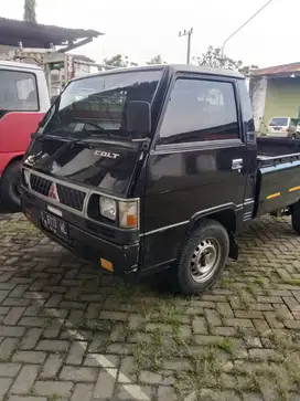 Mitsubishi L300 STD MT diesel