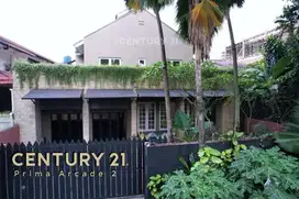 Jual Rumah Cantik Ada Kolam Renang Di Pondok Indah Jaksel FR11315
