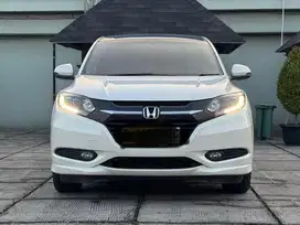 Honda HR-V 1.8 Prestige 2017 Bensin