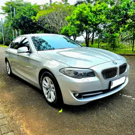 BMW 520D TH 2011 SILVER