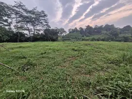 TANAH DENGAN HARGA TERJANGKAU, LETAKNYA DEKAT PINGGIR JALAN DI CIAMPEA