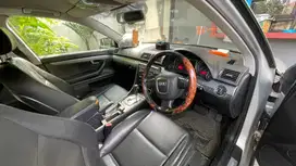 Audi A4 2006 Bensin