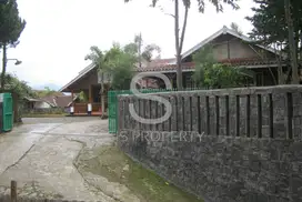DIJUAL MURAH VILLA AURELLIA BAGUS TERAWAT DI MARIBAYA LEMBANG
