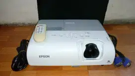 Proyektor Epson EMP-S5 bekas