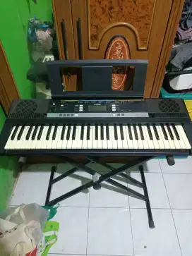 Keyboard Yamaha PA-130A