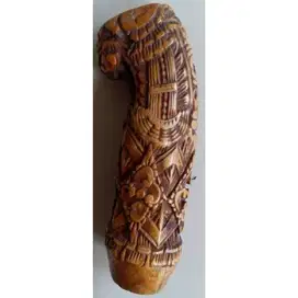 Primitif Kuno gagang keris motif Bunga
