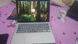 Macbook Air 13 inch 2021