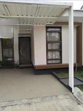 Disewakan Rumah Di Podomoro Cluster Padmagriya