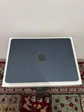 Macbook Air M2 (2022) 13-Inch