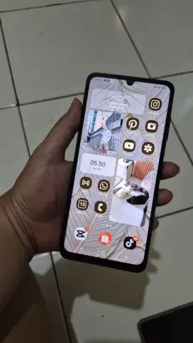 SAMSUNG A06 JUAL MASIH BAGUS