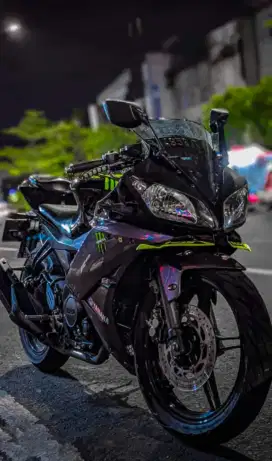 Yamaha r15 v2 mulus nomines