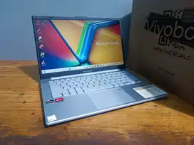 Asus Vivobook E1404FA Ryzen 3 7320U 8/512GB FHD Garansi 2026