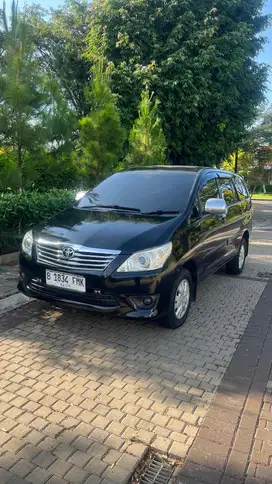 Toyota Kijang Innova 2013 Bensin