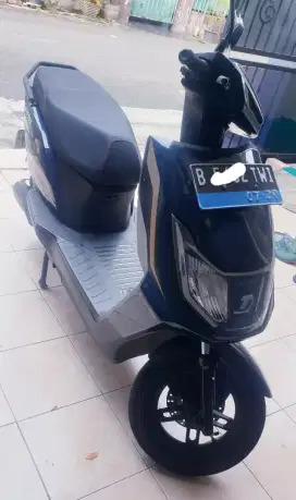 Jual Murah KM Rendah Motor Listrik United MX-1200