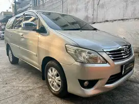Toyota kijang innova G diesel 2013 metik