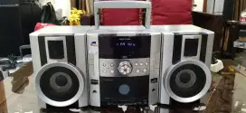 Radio Tape VCD Compo, Polytron FX 862 Funtastix Surround Portable DVD