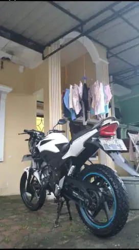 Di jual Honda cb 150 r tahun 2014
