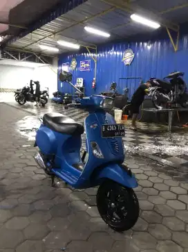 vespa s 125 3V biru doff