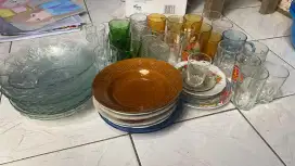 Jual Piring dan Gelas Kaca / Keramik