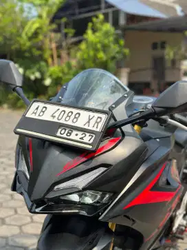 CBR 150R ABS type tertinggi Nyaris seperti baru