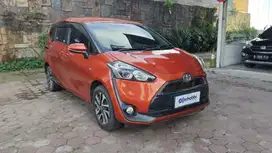 Toyota Sienta 1.5 V Bensin-MT 2016