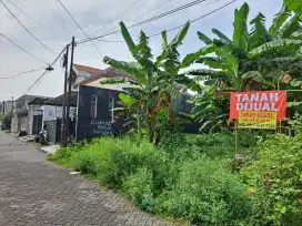 Tanah dijual SHM di Puri lidah Kulon Indah milik pribadi
