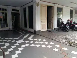 Dijual Rumah di Cendrawasih Cengkareng uk 13 x23 hrga 5.4 M nego