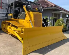 Dijual Bulldozer Komatsu D85ESS-2 Tahun 2012