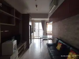 Disewakan Apartemen Royal Mediterania Garden, 2BR Furnished Luas 42m2
